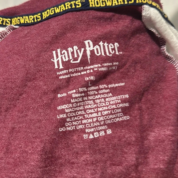 maroon & white Harry Potter "Seeker" graphic long sleeve shirt size large - Picture 4 of 4